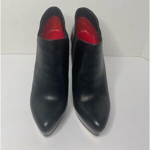 Cesare Paciotti soft black leather ankle boot with elastic on the side & platfm